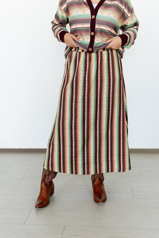 TH179 GREEN SERAPE SKIRT (7 Piece)