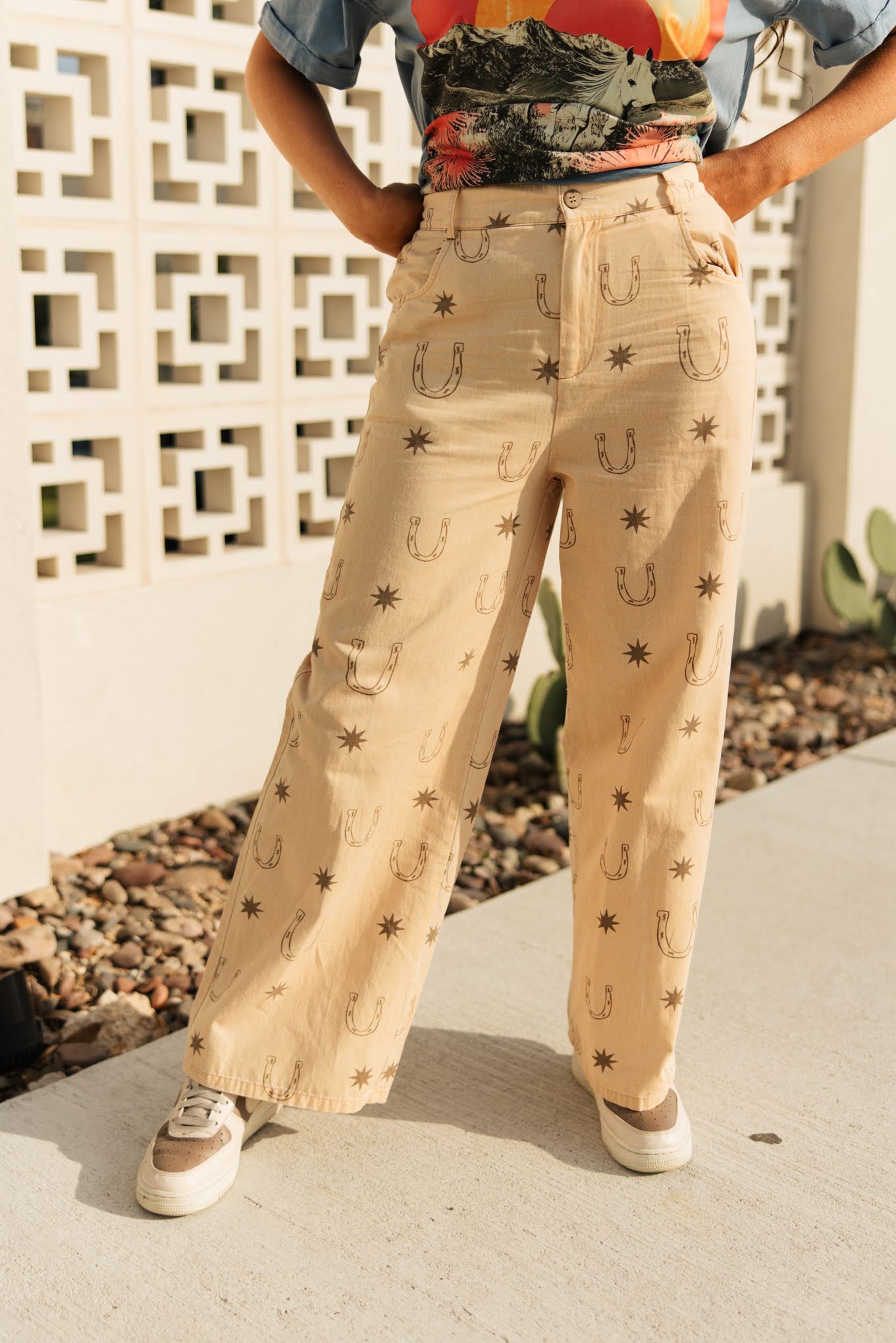 TH61 TAUPE HORSESHOE (7 PIECE)