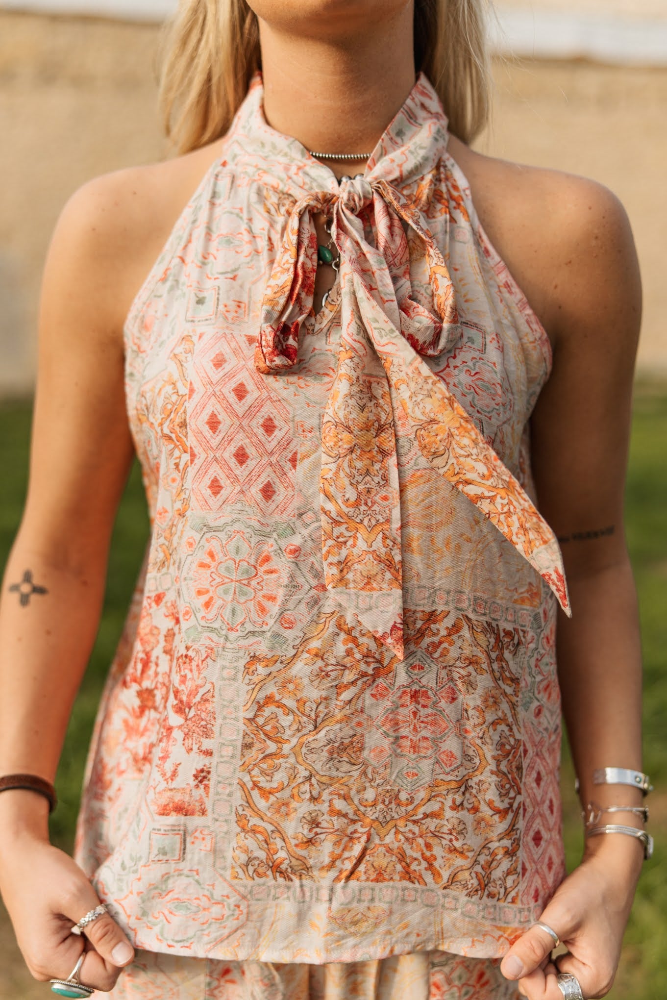 SLEEVELESS TIE TOP - PEACH PATCHWORK