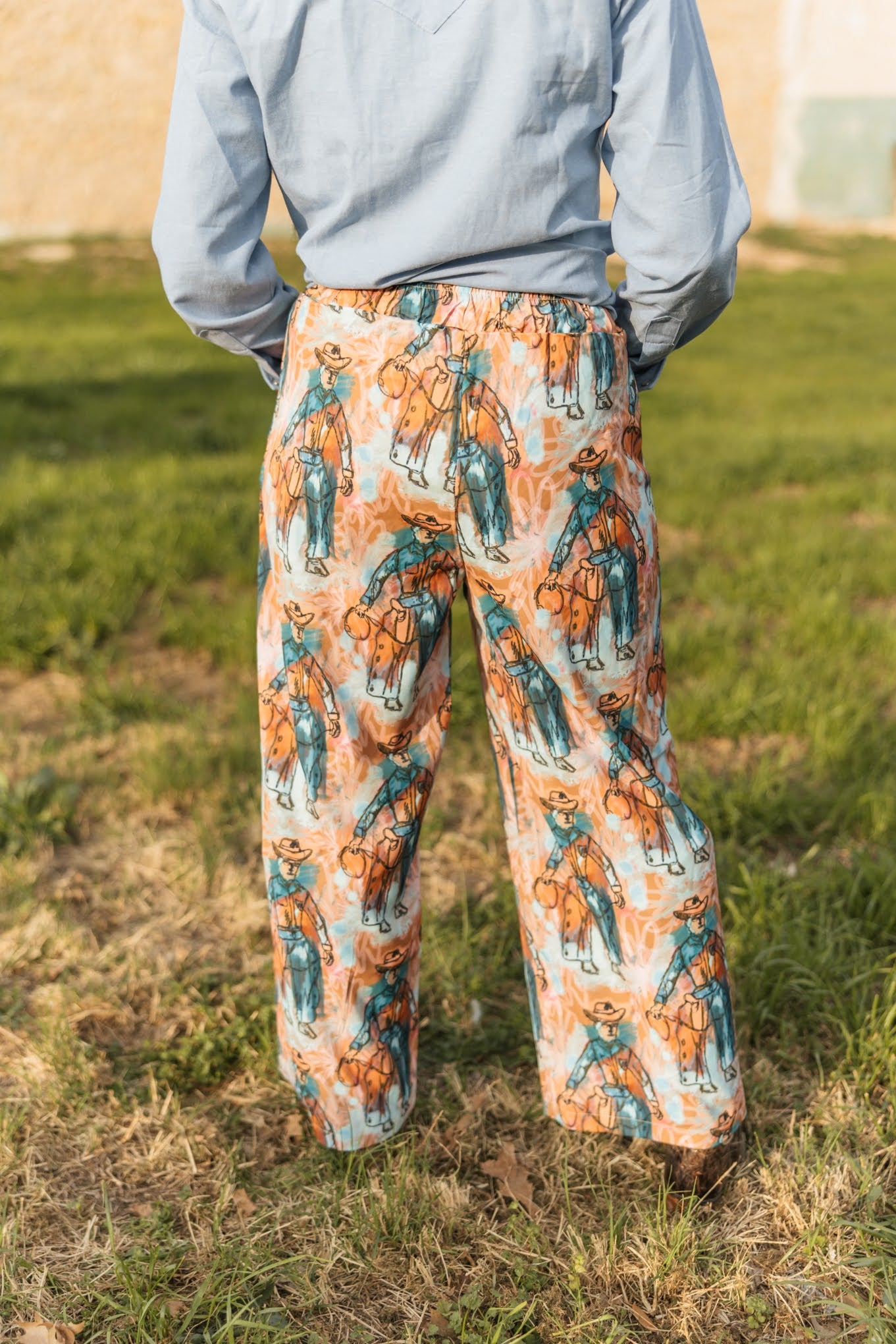 TH2109 STANDING COWBOY PANT (7 Piece)