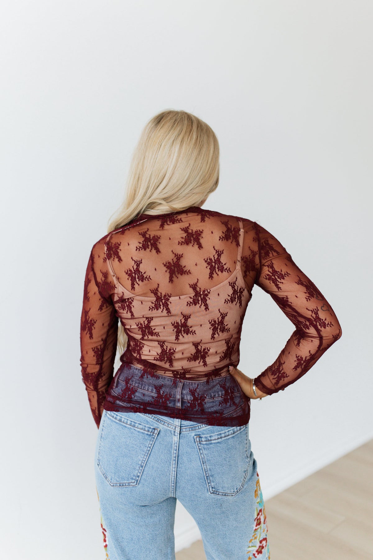 TH1221 NEW WINE LACE (7 PIECE)