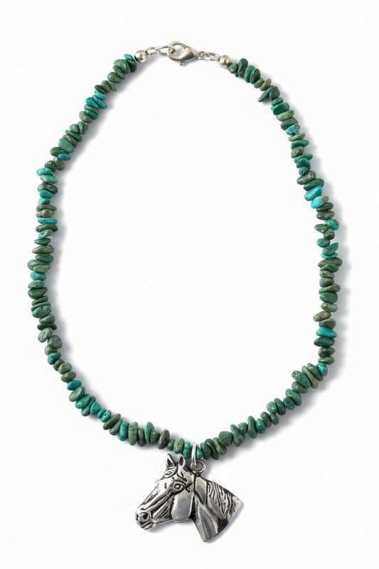 224265 GREEN STONE CHIP NL HORSE PENDANT