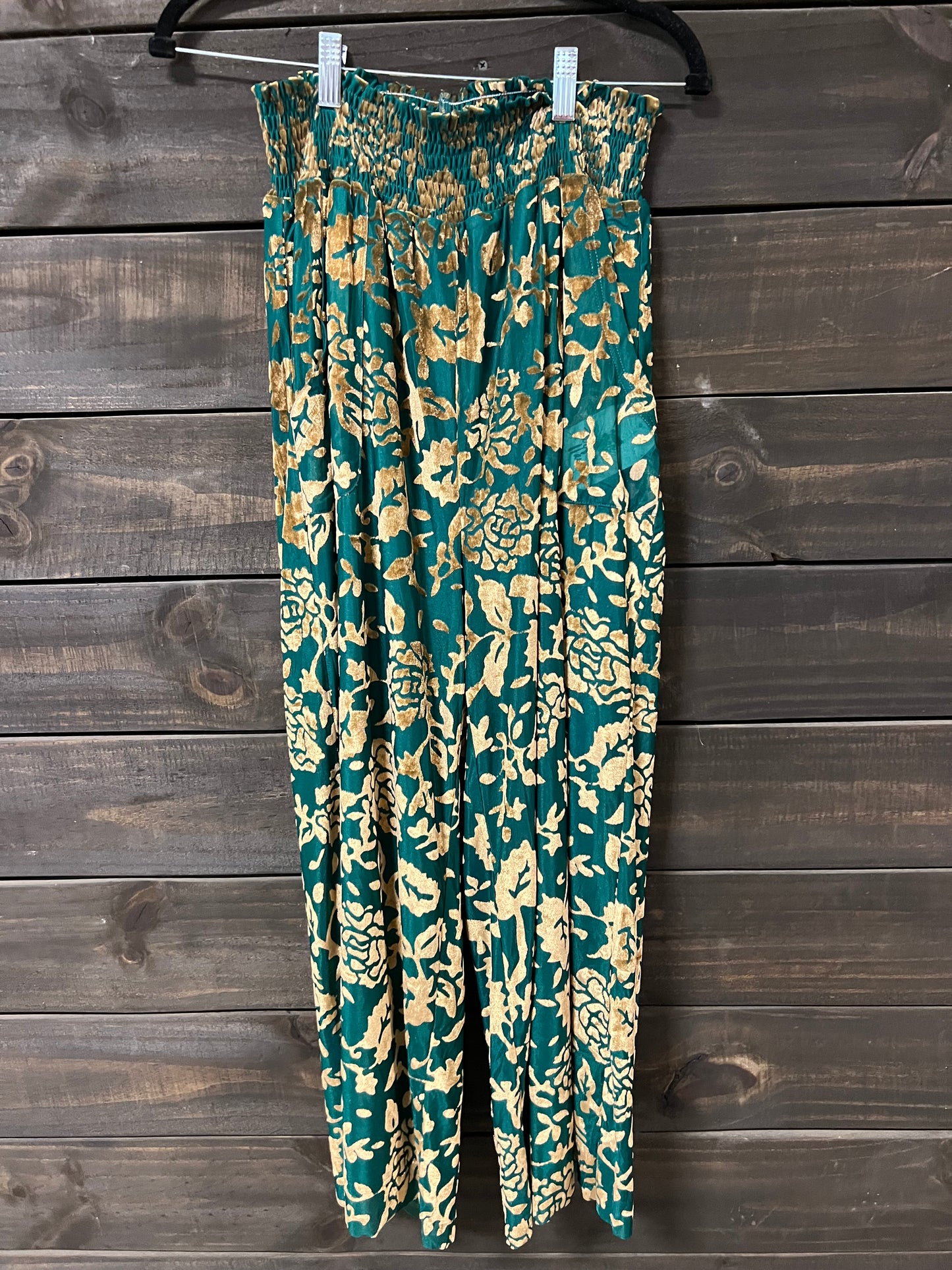 TH1855 SMOCKED VELVET PANT - TURQ