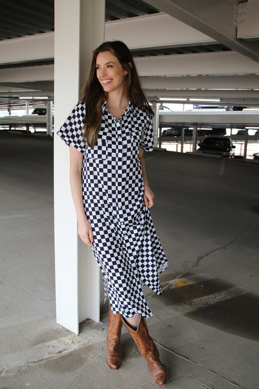 TH13 BLACK/WHITE CHECK DRESS/KIMONO (7 Piece)