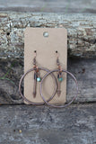 10239 E3-112 ARROW AND GREEN STONE COPPER HOOP ER