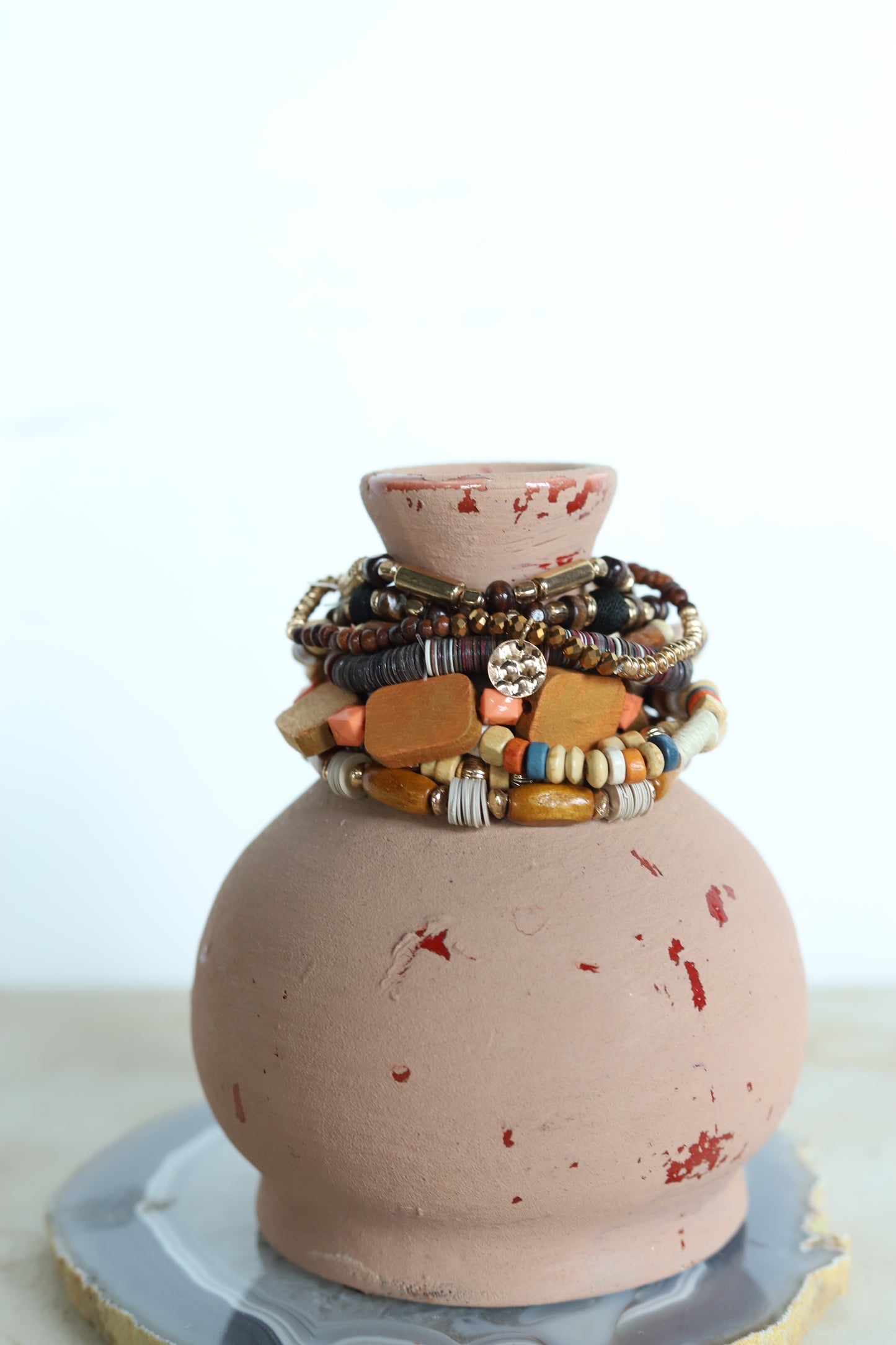 006 R1-64 FAUX WOOD/NEUTRAL BEADED BRACELET SET