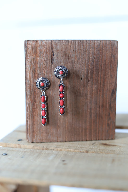 22237 H152 RED CONCHO DROP EARRING