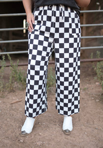 2108  BLACK WHITE CHECK PANT