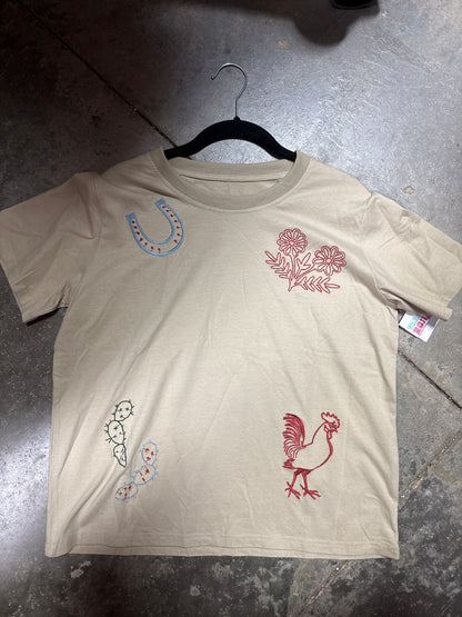 TH1401 TAN CHICKEN EMBROIDERY TEE (7 PIECE)