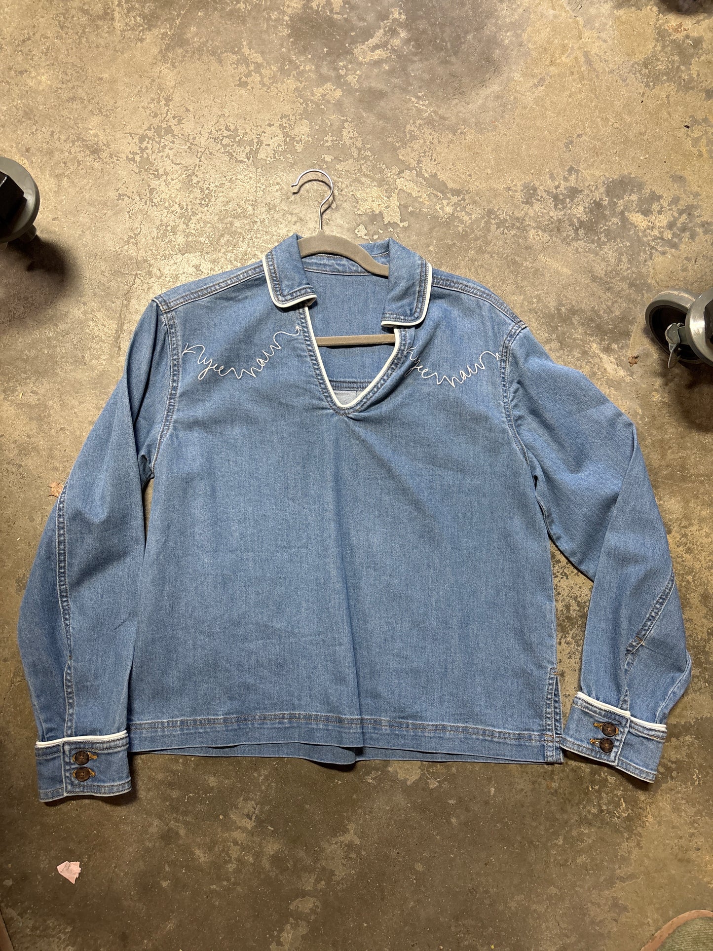TH2510 DENIM YEEHAW TOP