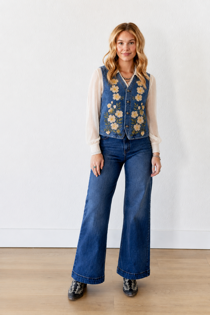 TH162 IVORY FLORAL VEST  (7 Piece)