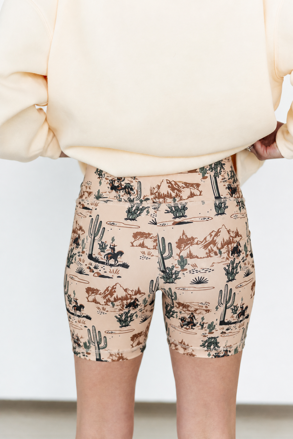 VR1251 DESERT COWBOY BIKE SHORT (1 PIECE)