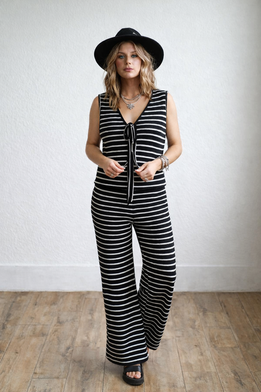 TH822 BLACK STRIPE TIE SET (6 Piece)