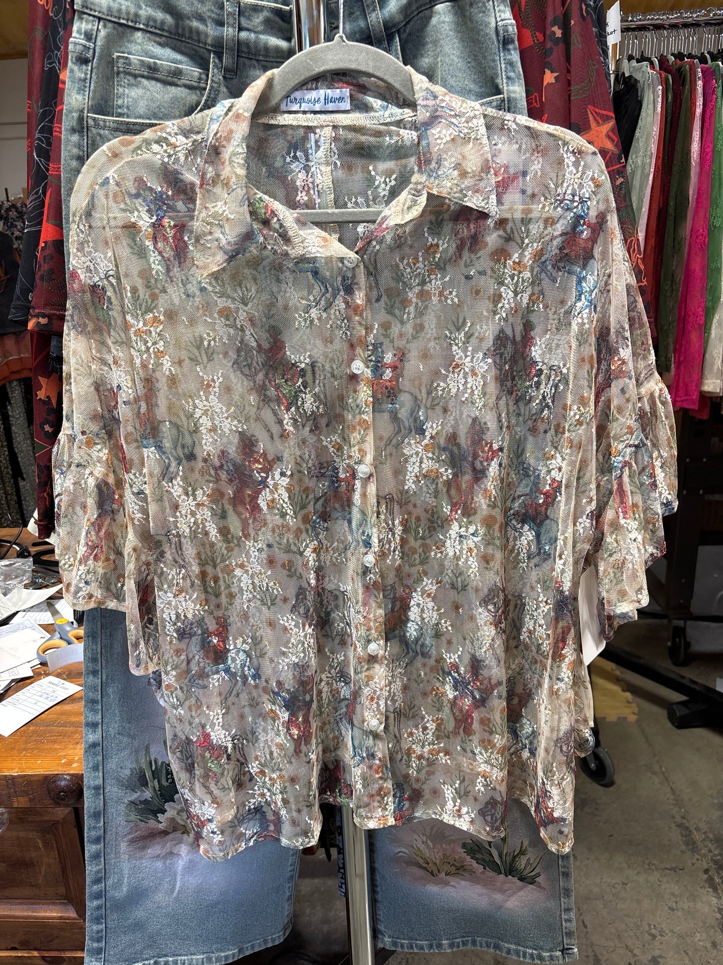 TH2773 IVORY LACE COWBOY TOP (7 PIECE)