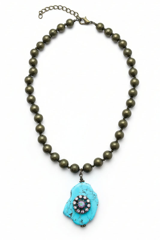 2242610 OLIVE GREEN BEAD NL W TURQ  PENDANT