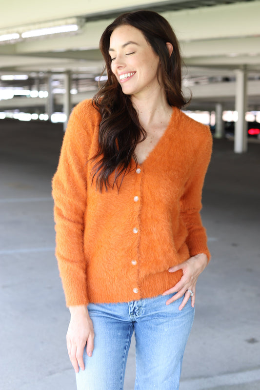 TH1625 FUZZY BUTTON SWEATER RUST (7)