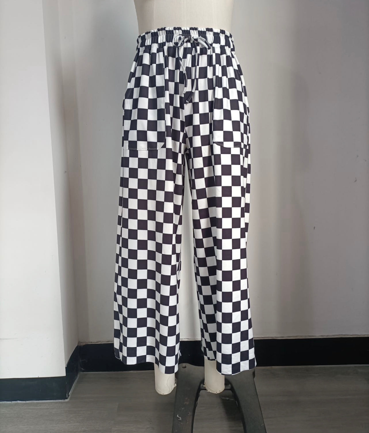 TH2108 S174 BLACK WHITE CHECK PANT (1 Piece)