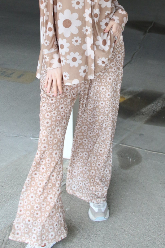 TH2109  RETRO BROWN FLOWER SET (7 Piece)