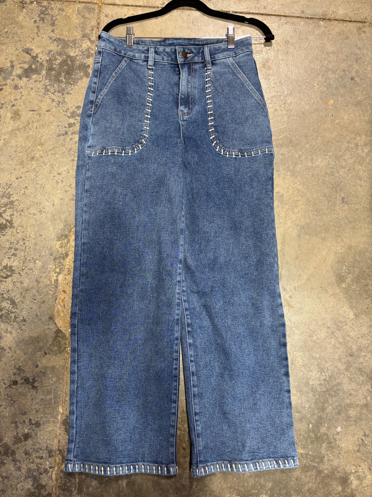 TH245 DENIM STITCH JEANS (8 Piece)