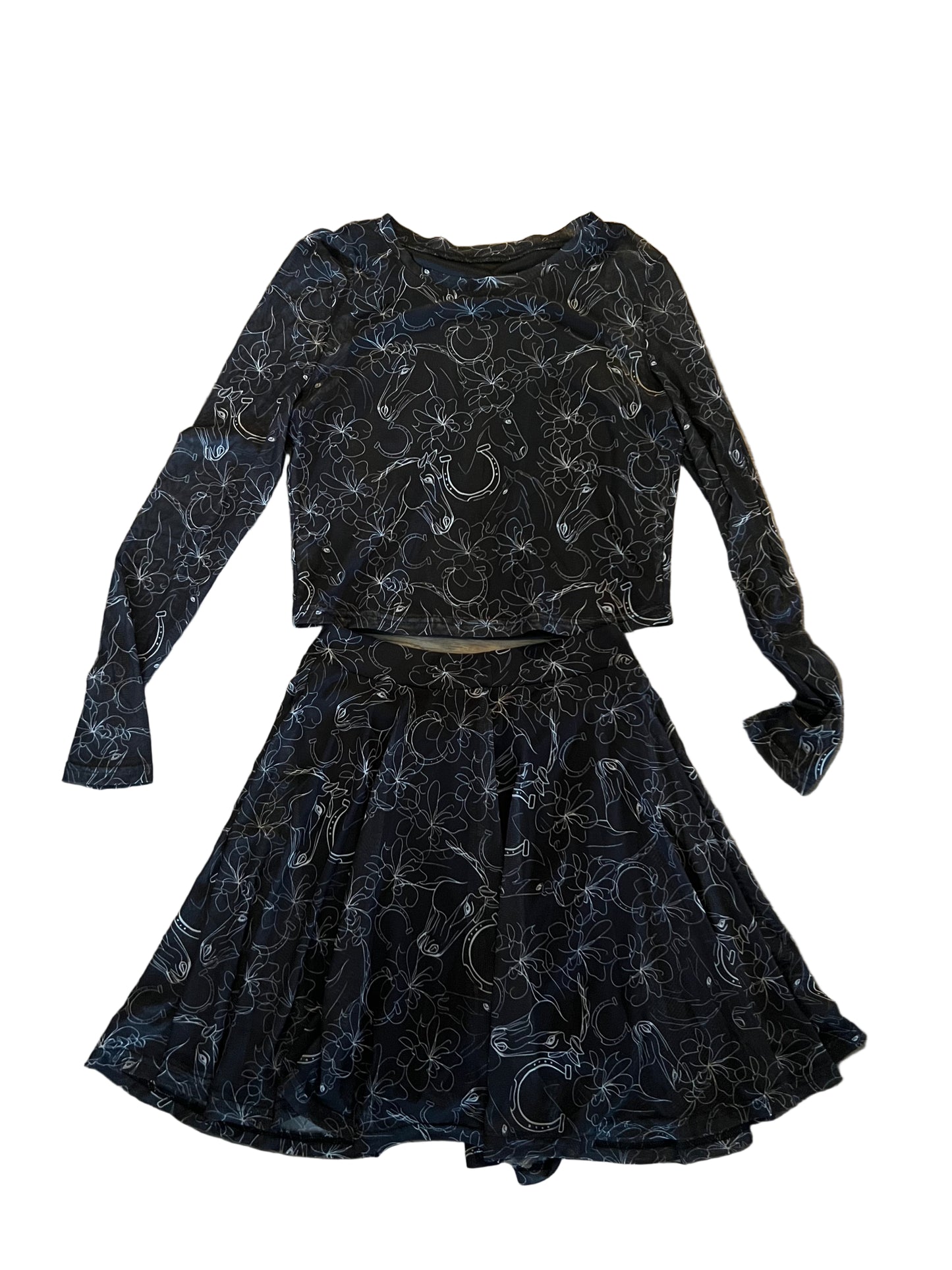 TH235 BLACK HORSE MESH TOP AND SKORT SET (7 PIECE)