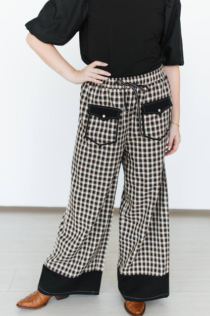 TH2109 BLK GINGHAM PEARL SNAP POCKET PANT (7 Pieces)