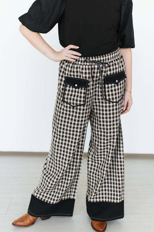 TH2109 BLK GINGHAM PEARL SNAP POCKET PANT (7 Pieces)