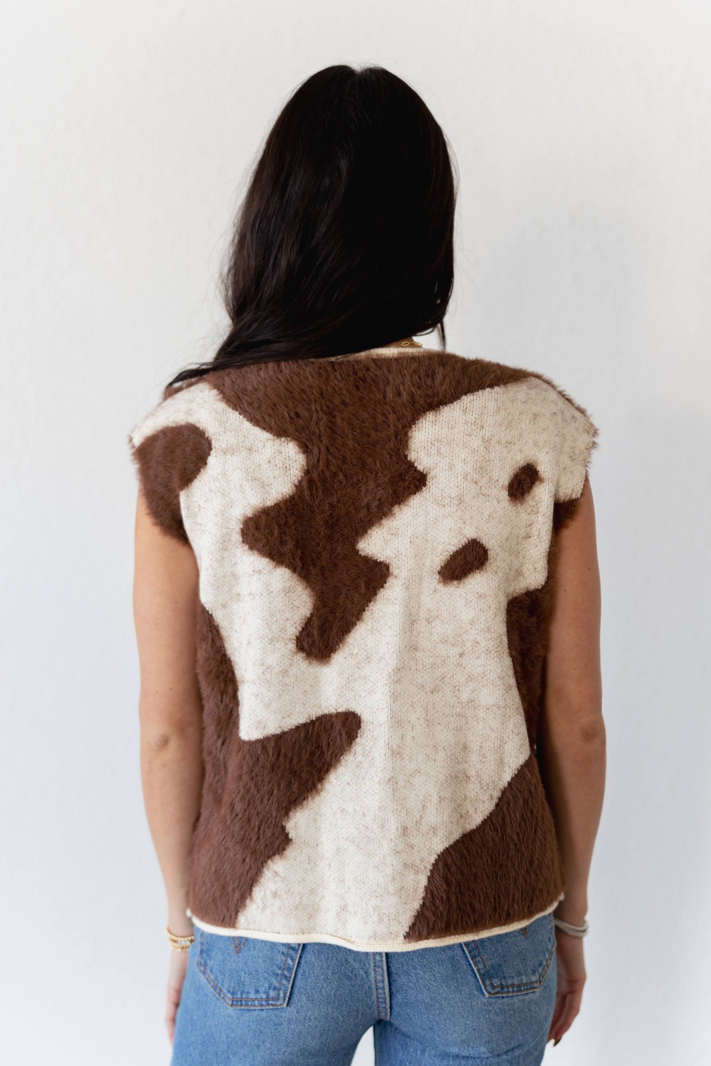 TH COW SWEATER VEST (7 Piece)