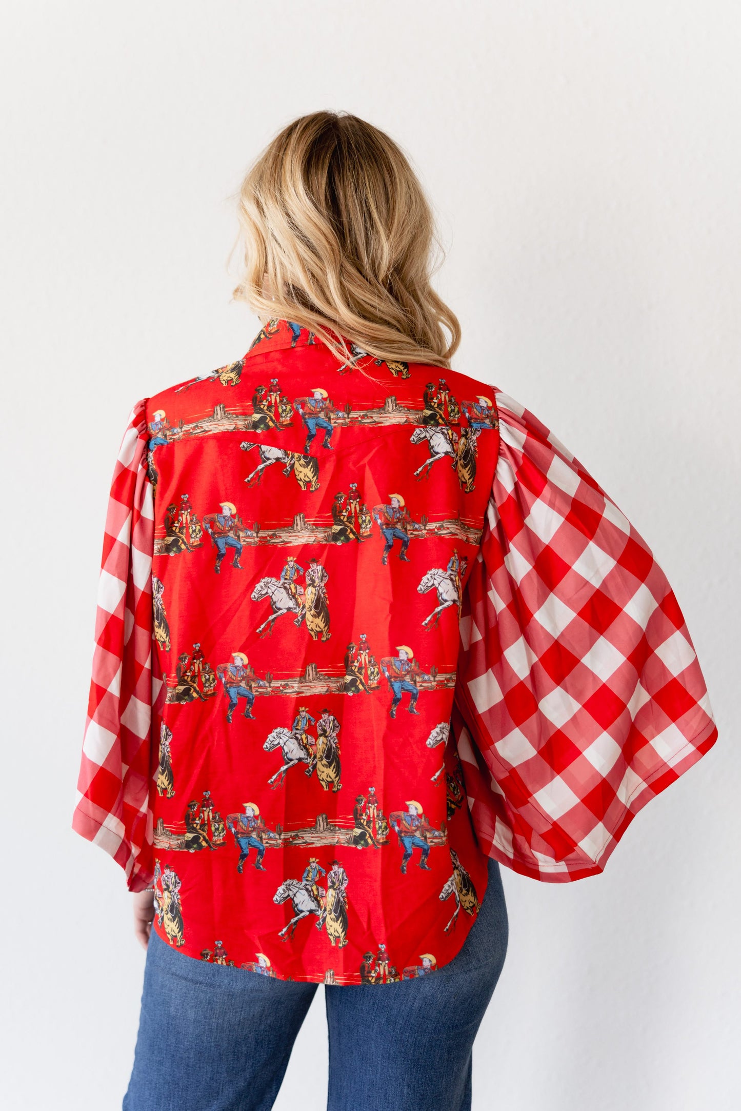 TH102 RED WHITE GINGHAM WESTERN TOP (7 Piece)