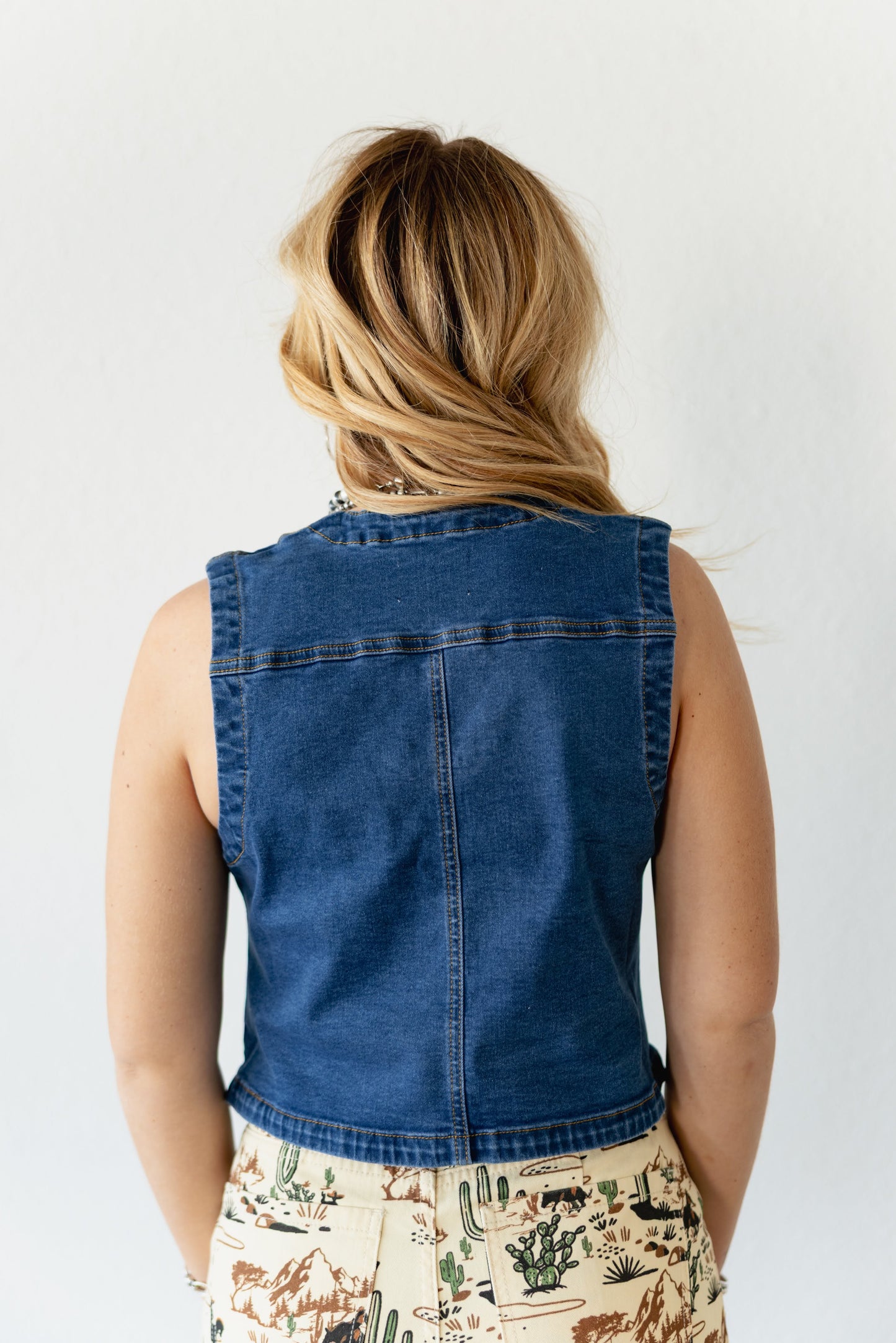 TH9800 BLUE DENIM VEST (7 Piece)