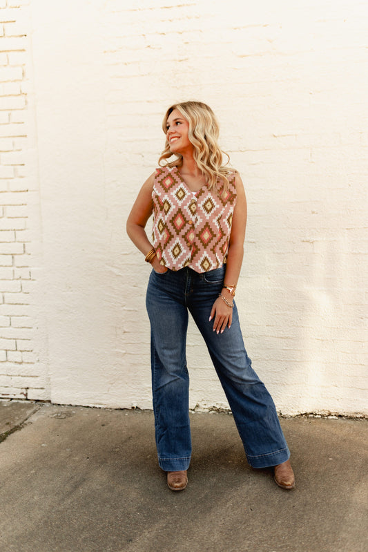 TH9811 PINK AZTEC SNAP VEST (7 Piece)