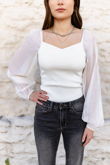 TH2025 IVORY TOP WITH SHEER SLEEVE LONG SLEEVE (7 Piece)