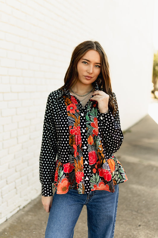 TH22603 BLACK POKLA DOT WITH FLORAL RUFFLE TOP (7 Piece)