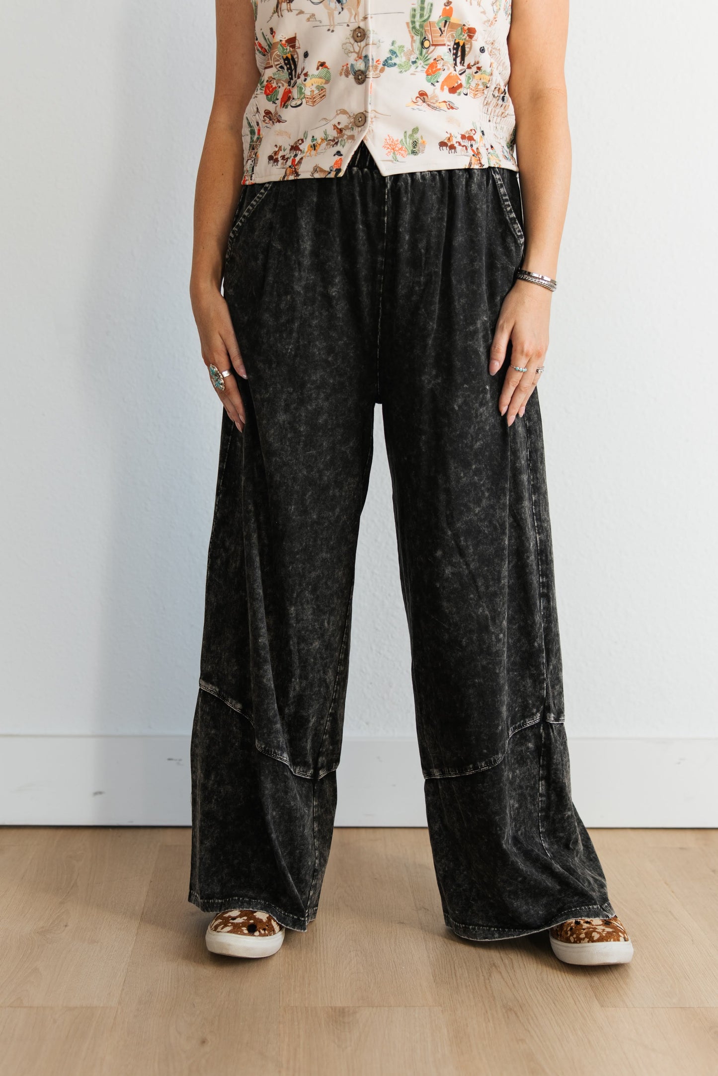 TH8325 VINTAGE WASH PANT  WITH STITCH (7 Piece)