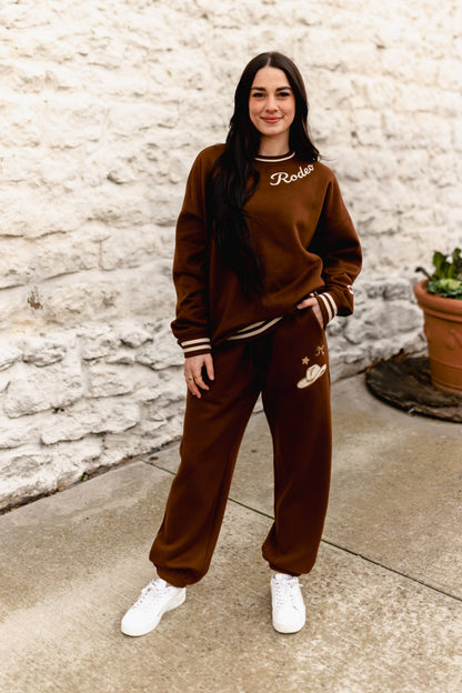 VR2002 BROWN RODEO HAT SWEATPANTS (7 PIECE- WOMEN)