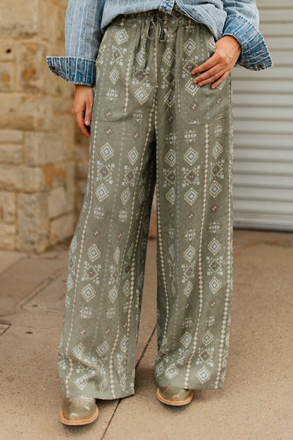 TH2109 OLIVE AZTEC  (7 Piece)