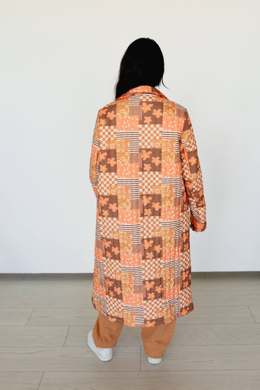TH1075 ORANGE SQUARE LONG QUITTED JACKET (1)