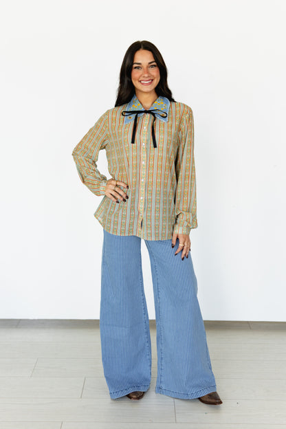 TH2882 FLORAL STRIPE DENIM COLLAR PEARL SNAP TOP(7 Piece)