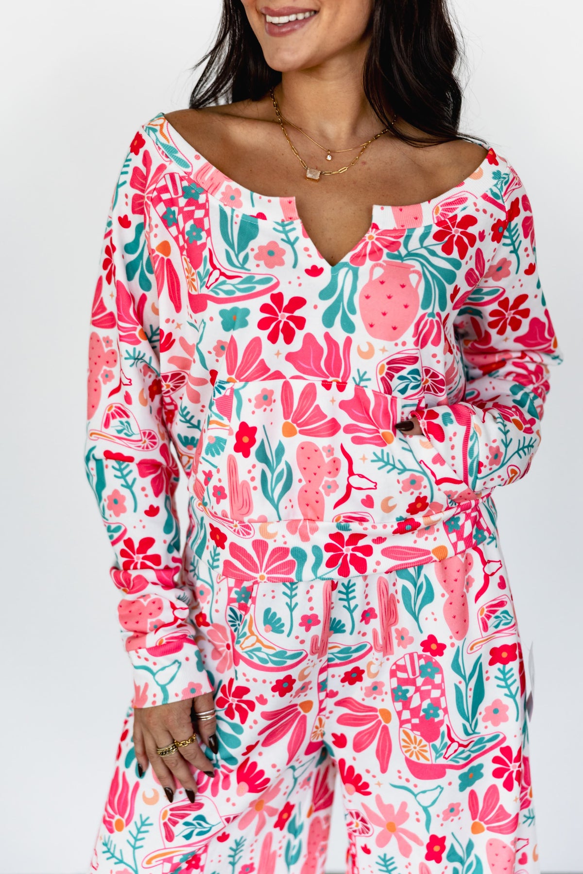 VR89 POCKET CROP ACTIVE TOP - PINK BOHO (7 Piece)