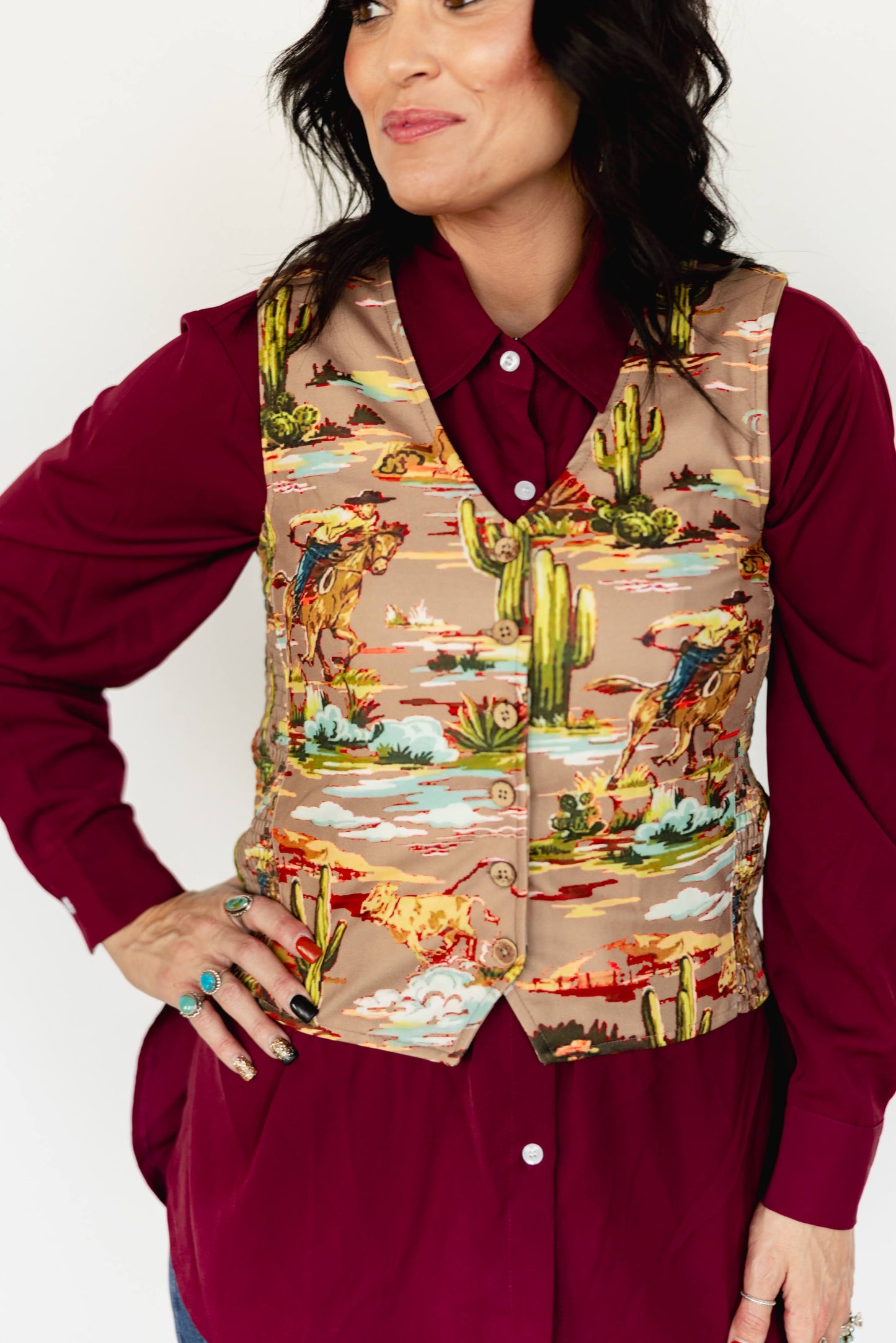 TH160 TAUPE COWBOY VEST (7 Piece)