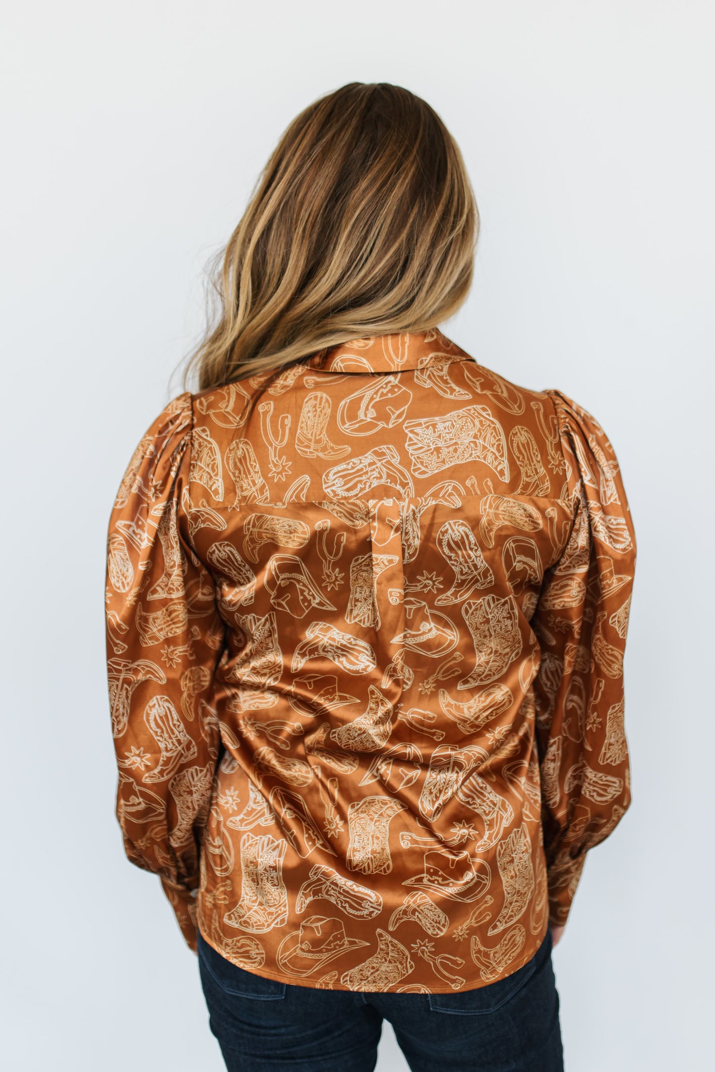 TH11 SATIN BROWN WESTERN THINGS (1  Piece)