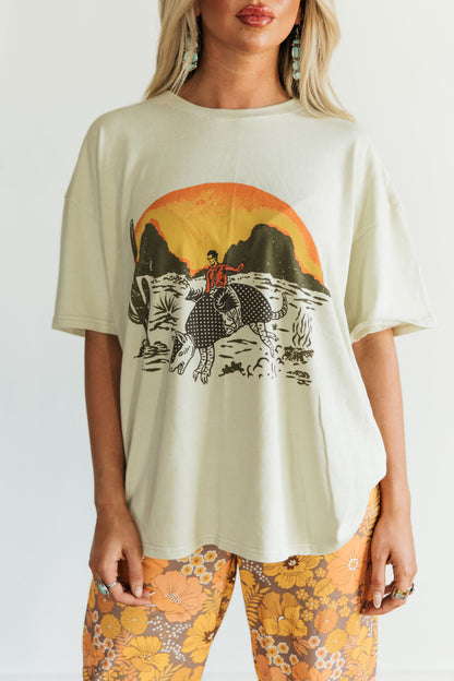 VR2 TAN ARMADILLO COWBOY GRAPHIC TEE  (7 PIECE WOMEN)