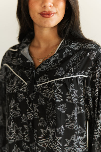 TH24 BLACK STITCH YOKED BLOUSE (7 Piece)