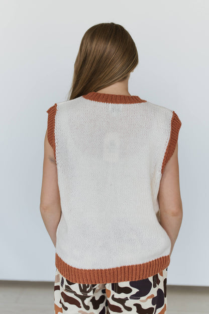 TH4213 HAT IVORY VNECK SWEATER (7 Piece)