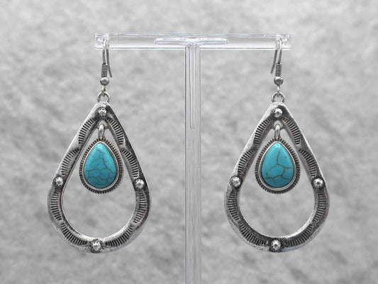 0057 H35 SILVER OVAL HOOP W/ TURQ STONE