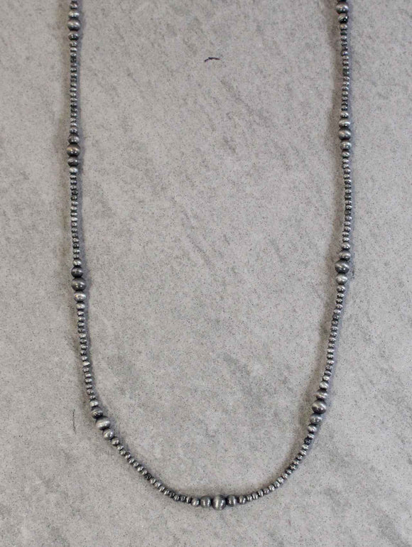 0715 HH154 Graduated Navajo Pearl 32'' NK
