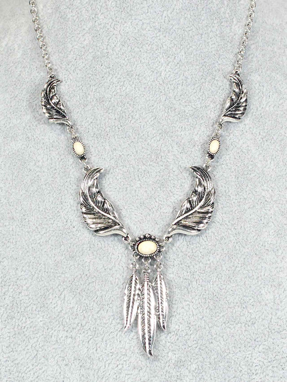 1258 HH114 BONE FEATHER 18” NECKLACE