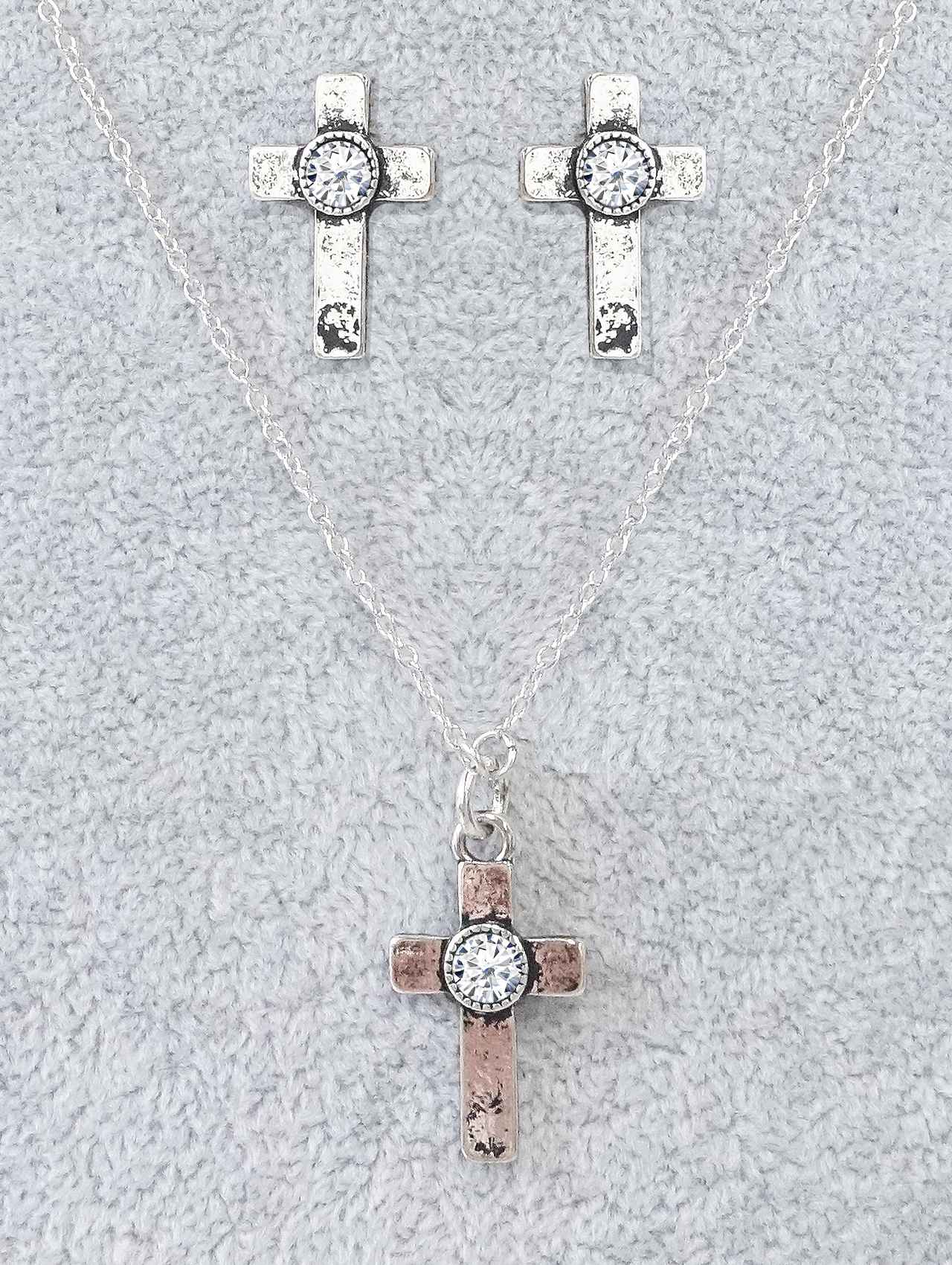 0146 HH271 CRYSTAL CROSS PENDANT 18" NK SET