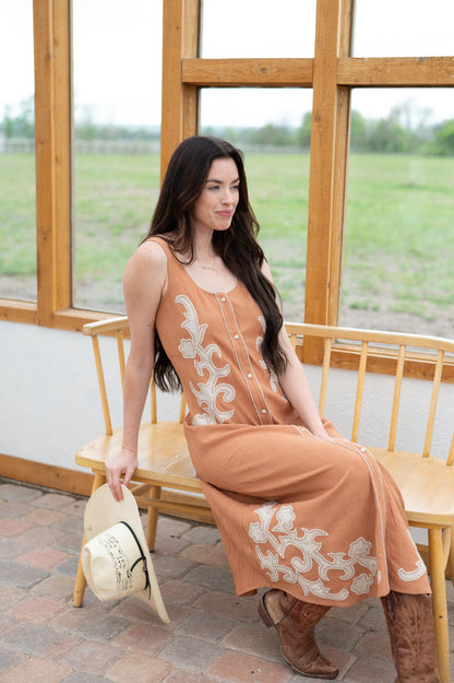 TH2555 APRICOT DRESS STITCH APPLIQUE (7 Piece)