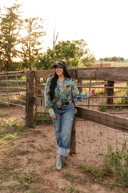 TH11 TURQUOISE COWGIRL COLLAGE  (7 Piece)