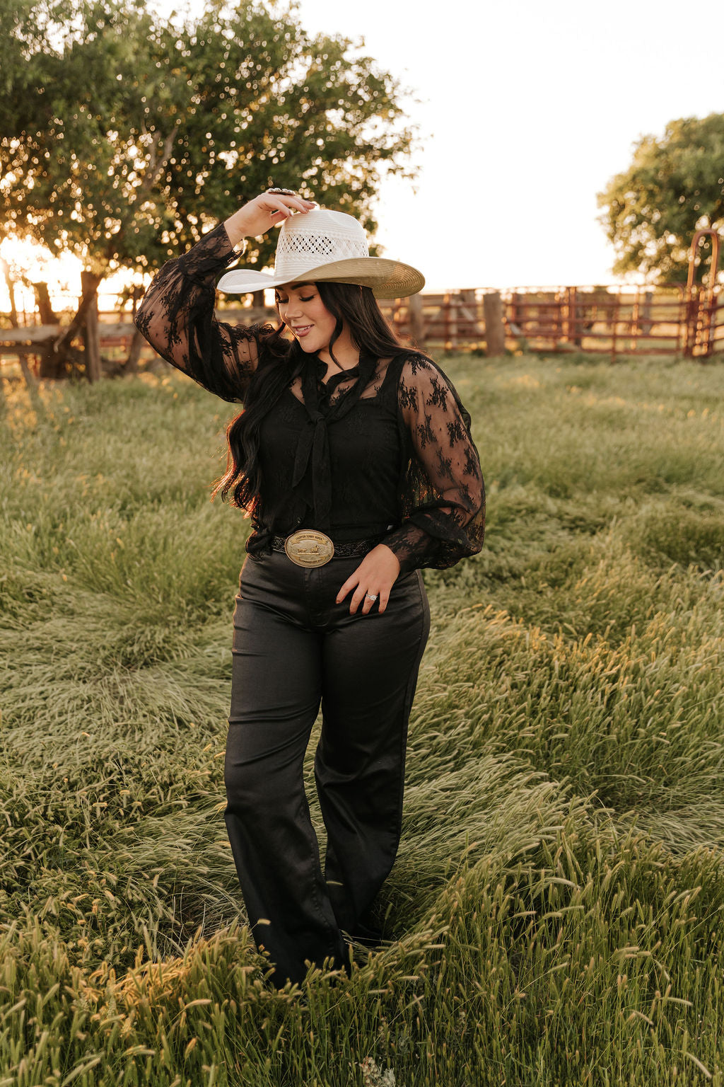 TH2820 BLACK LACE TIE BOW TOP (7 Piece)